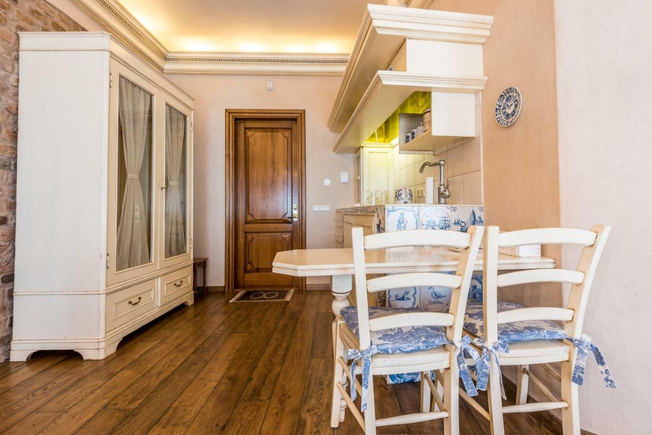 Angel House Vilnius, Pilies Apartamento Exterior foto